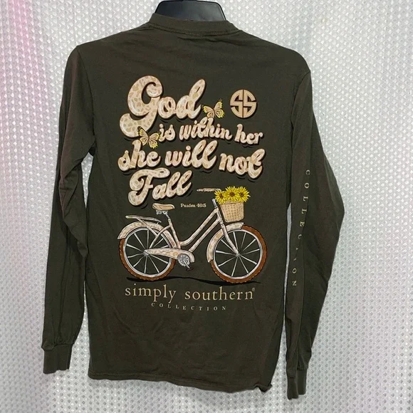 Simply Southern Small moss green “God is Within Her And She Will Not fall” - Picture 3 of 7